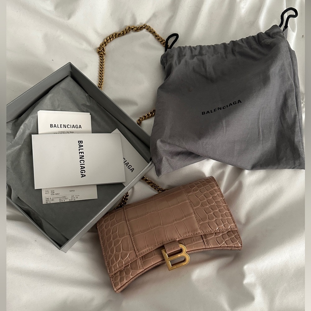 Balenciaga hourglass wallet on chain crocodile embossed in beige - Picture 4 of 7